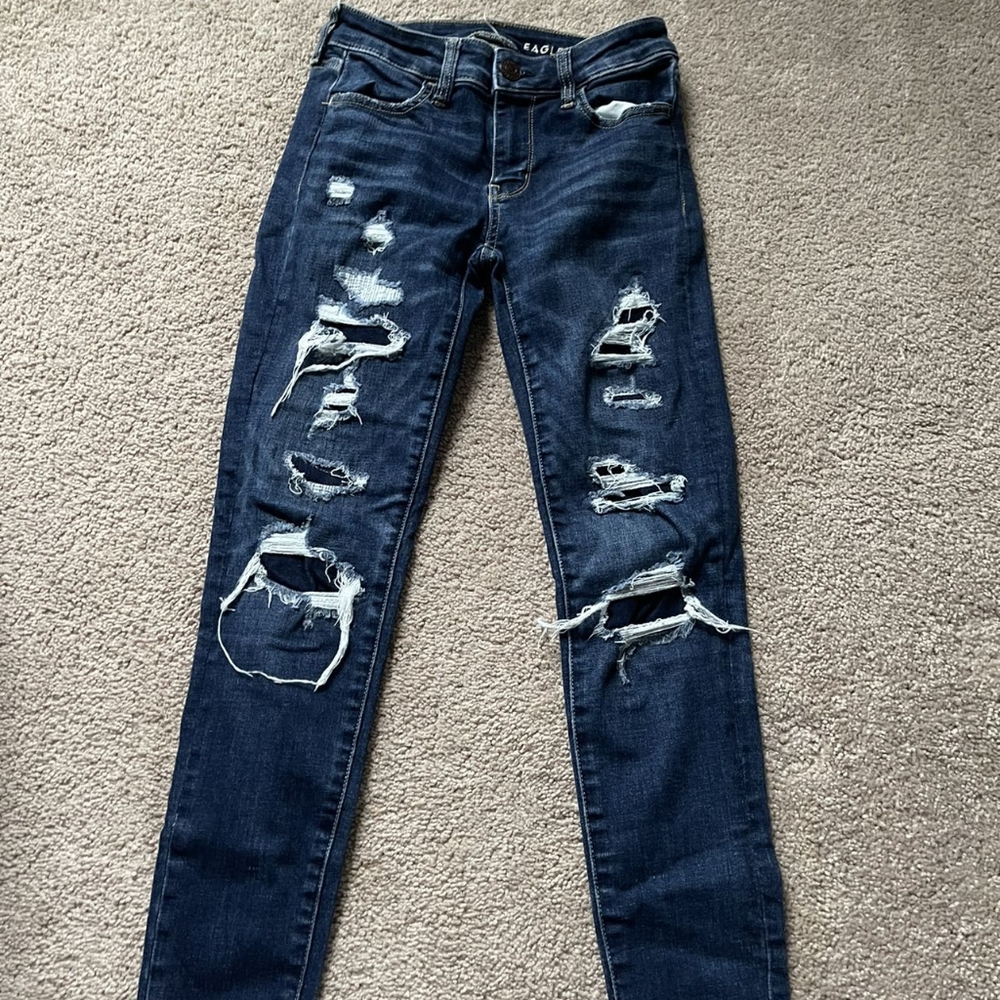 American Eagle Size 0S Dark washed